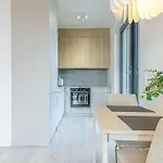 Stylish 1br & 1lr Cozy View * Bratislava