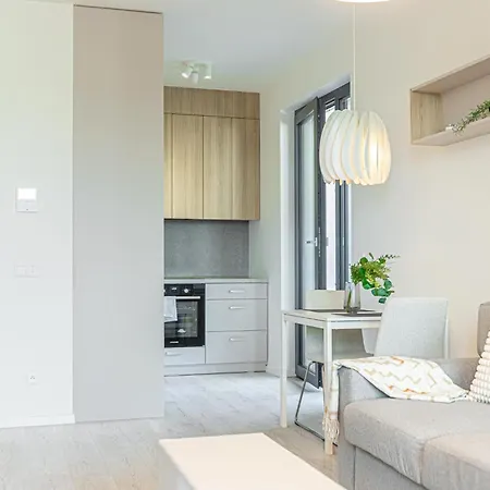 Stylish 1br & 1lr Cozy View * Братислава