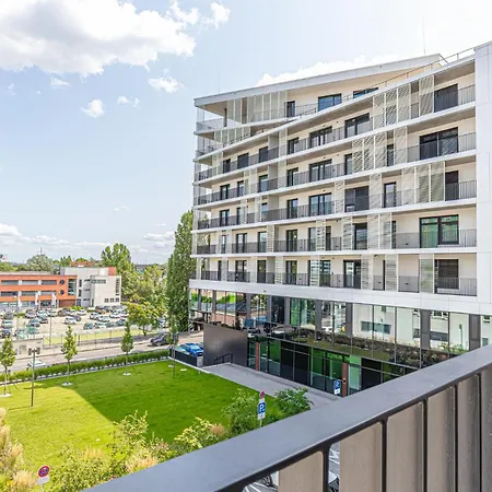 Stylish 1br & 1lr Cozy View Apartmán *