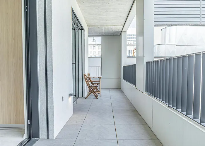 Apartment Stylish 1br & 1lr Cozy View *