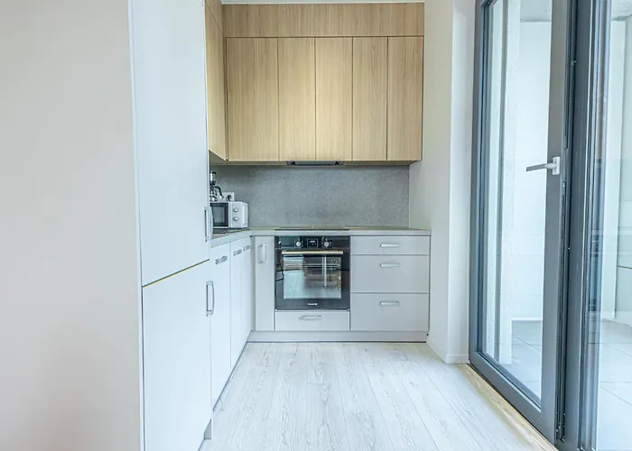 Stylish 1br & 1lr Cozy View Apartment Bratislava