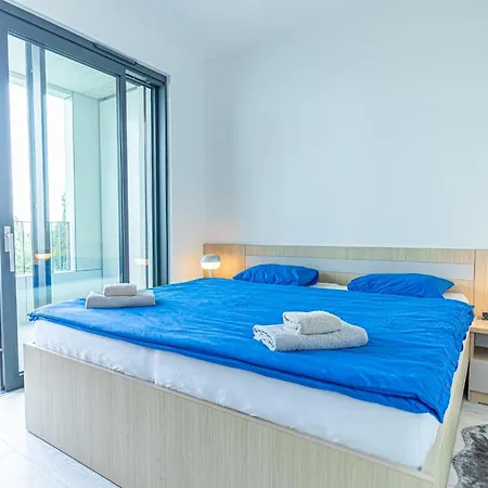 Stylish 1br & 1lr Cozy View Apartment *