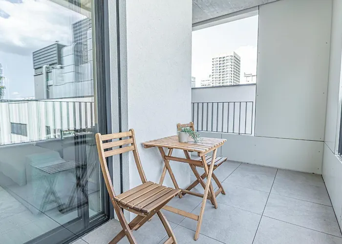 アパート Stylish 1br & 1lr Cozy View ブラチスラヴァ